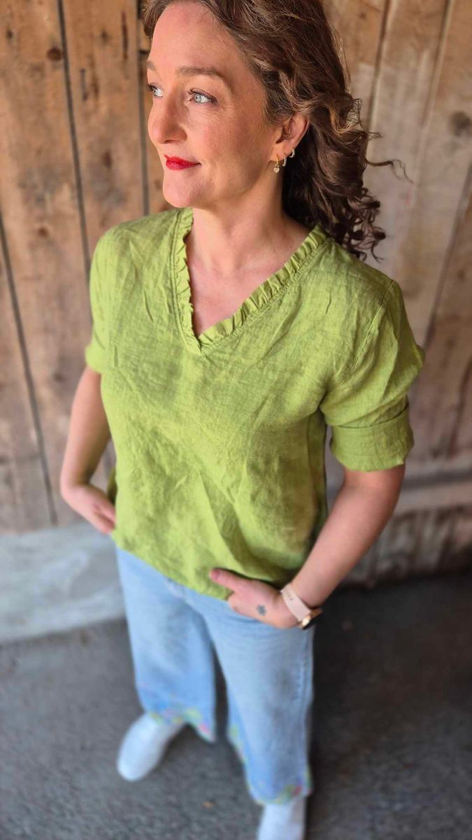 BUTTERFLY Cropped Denim Jeans 