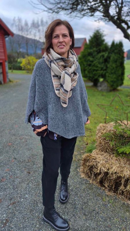 PENNY Poncho Grå