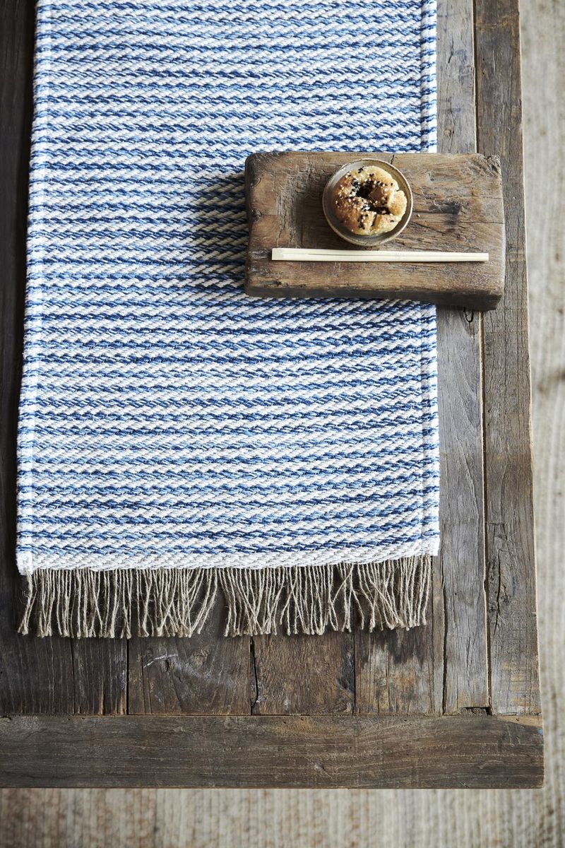 RØSØ Løper Blåtoner 