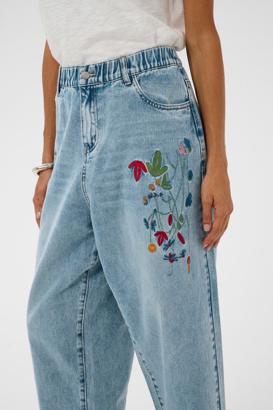 TIALA Aniceta Embroidery Jeans