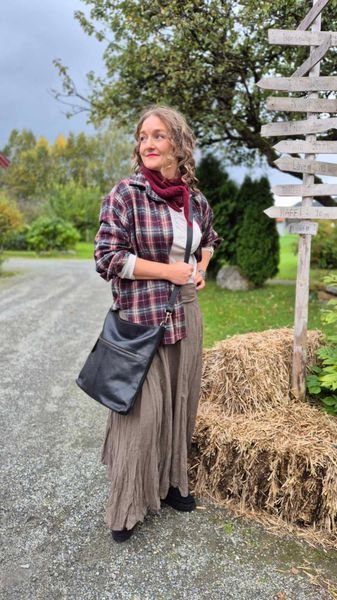 Hovedbilde LOTTA Skinnveske Sort