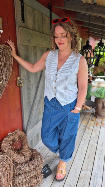 Hovedbilde EDEL Vest  Stripe Lys Blå 