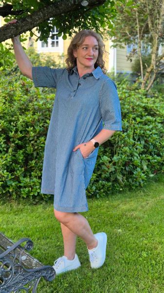 Hovedbilde AYNA Kjole Blue/White Stripe