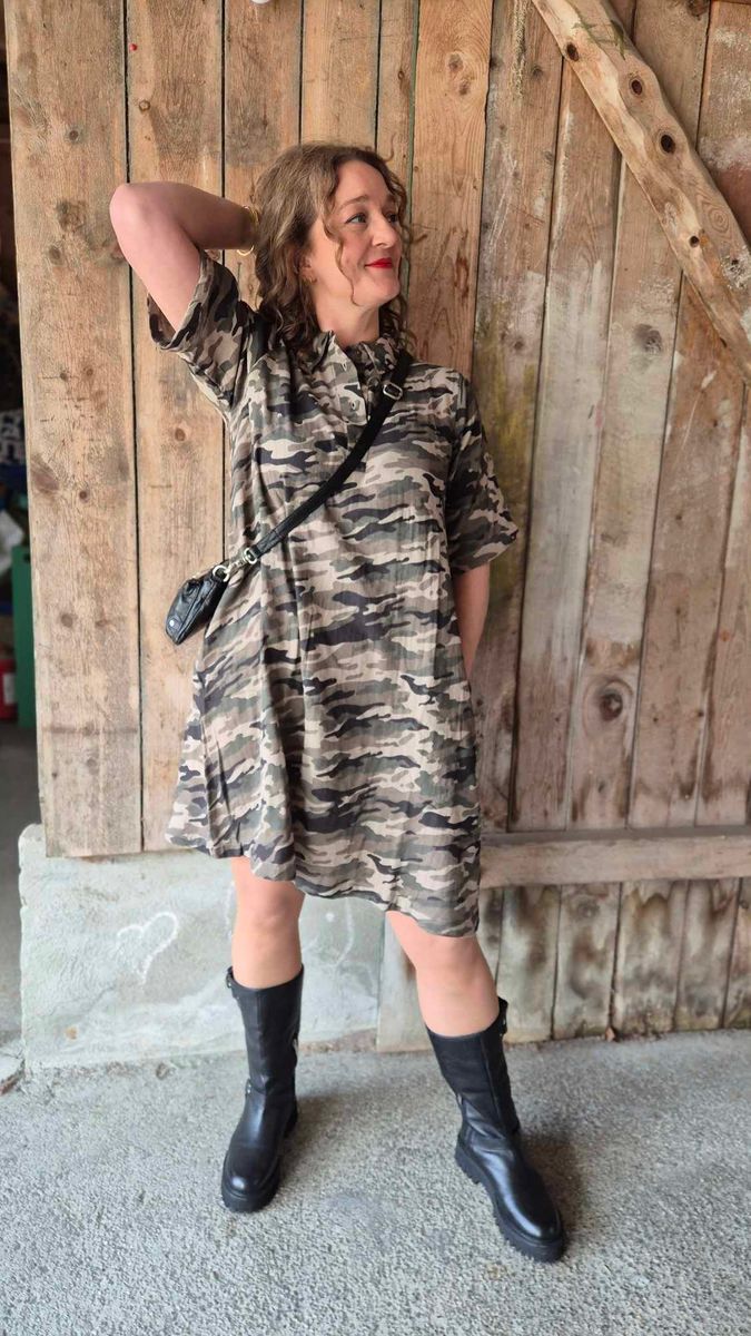 TALA Elina Kort Kjole Camouflage 